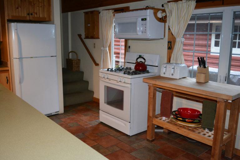 Copper Creekside Cabin