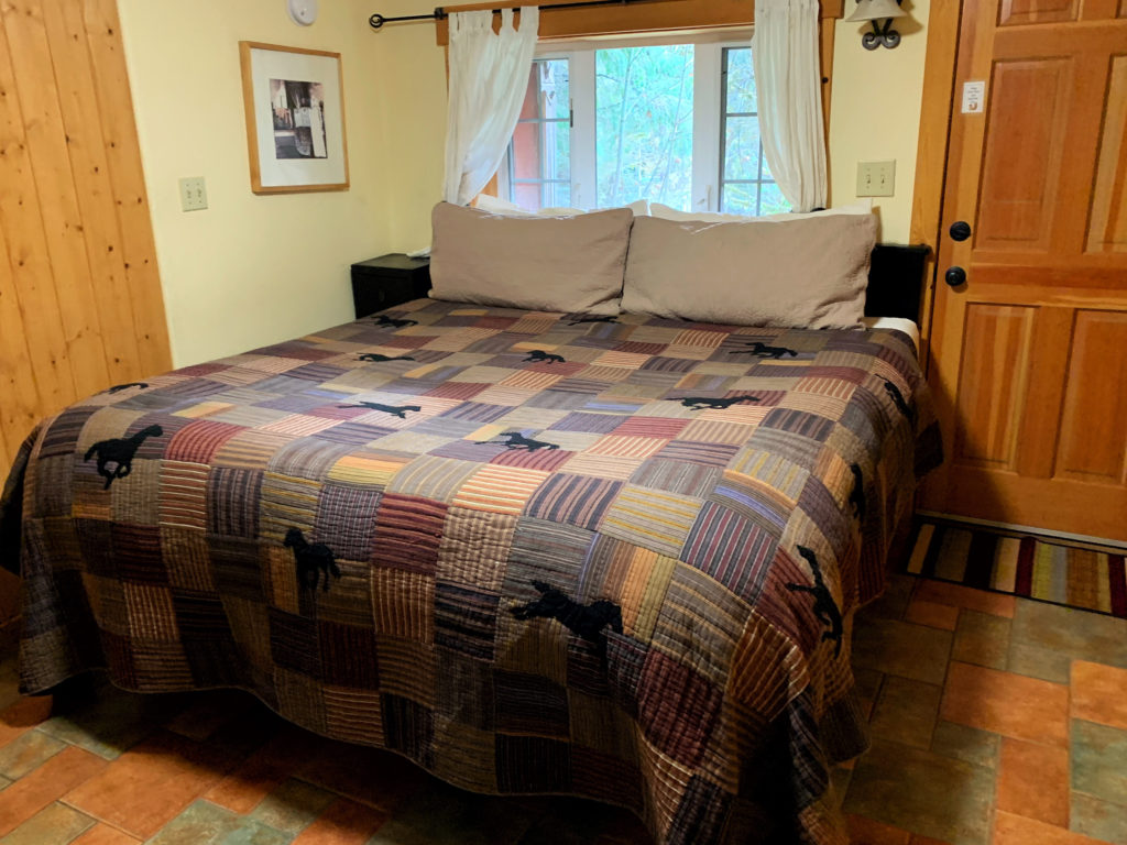 Copper Creekside Cabin