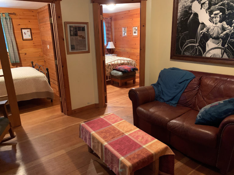 Frenchie's Suite